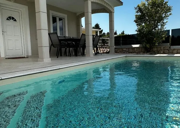 Vakantiehuis By Interhome Bilice