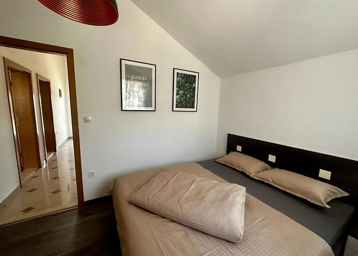 By Interhome * Bilice